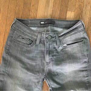 Levi’s High Rise Skinny Jeans